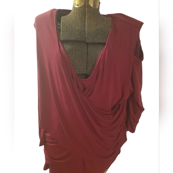 Catherines Plus size Burgundy Wrap cold shoulder size 3X - Picture 1 of 4